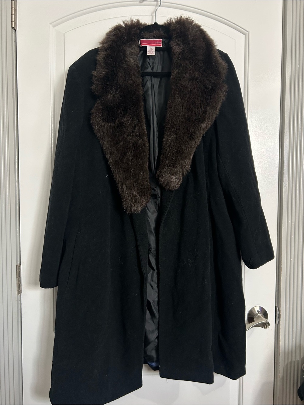 Merona Black Trench Coat Faux Fur Collar Wool Blend Size XL 90s Vintage Chic